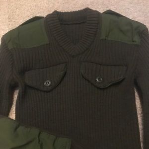 Women’s 100% wool sweater size Large